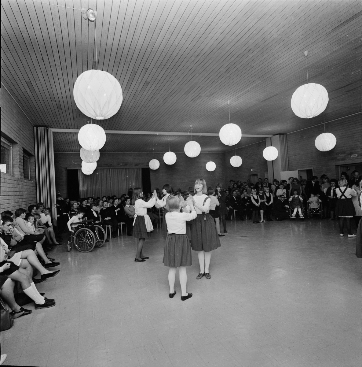 Dans, Storgården, Gamla Uppsala 1966