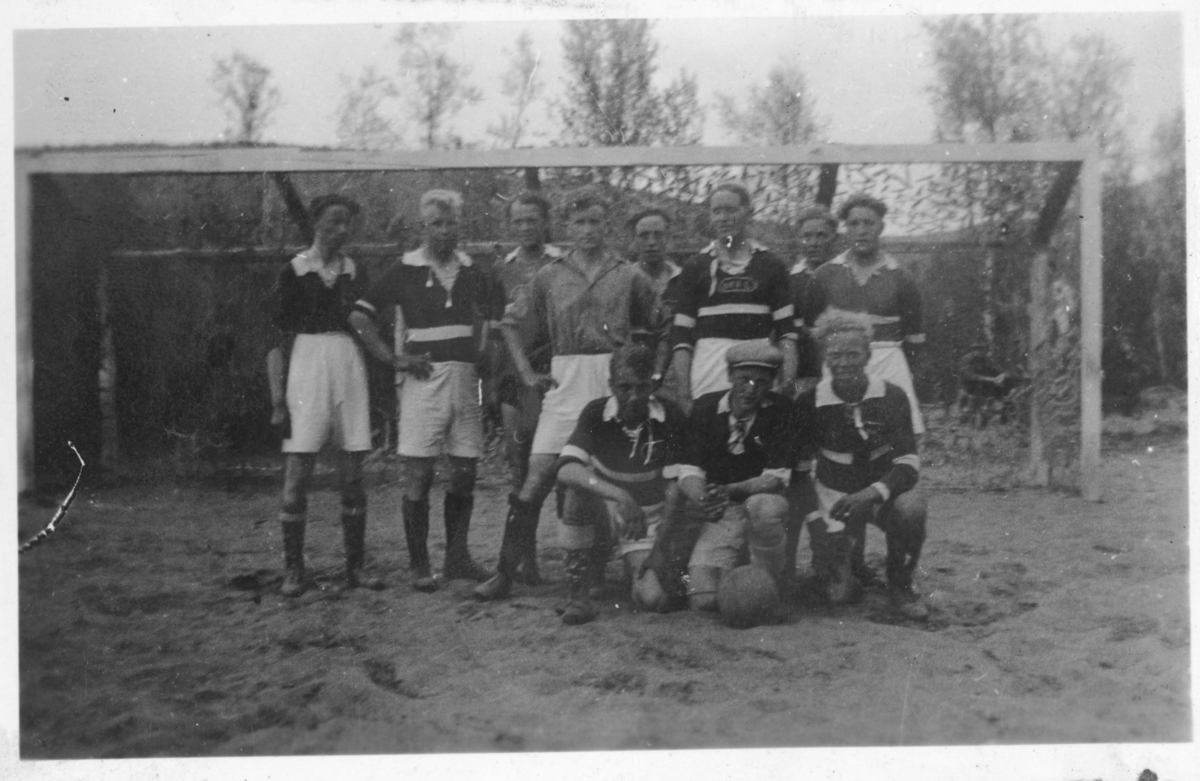 Fotballag fra Mellembygd i Målselv rundt 1950.