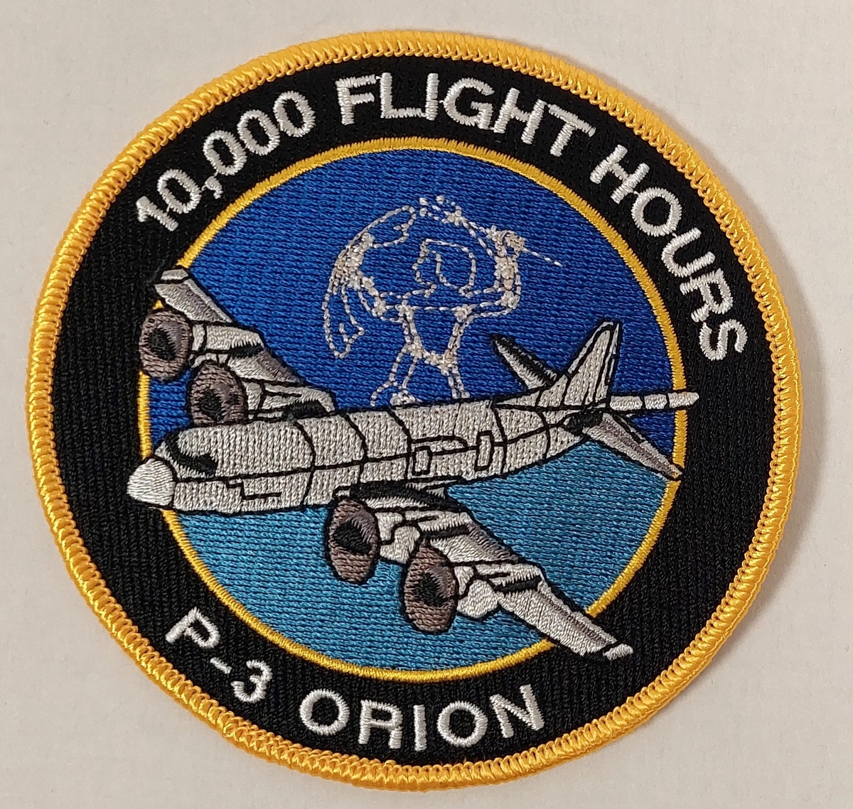 P-3 Orion fly i sentrum