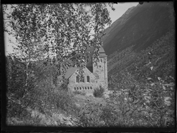 Rjukan Kirke fotografert fra vest.