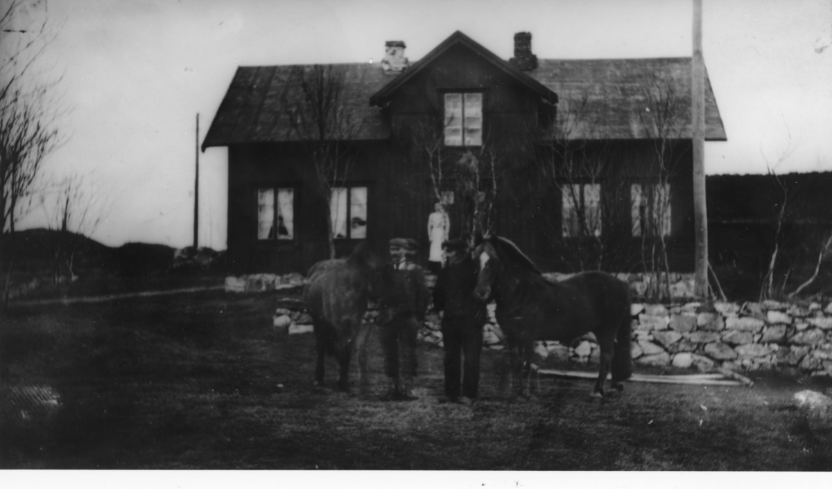 Skysstasjonen på Svenes, Barmfjorden, Hitra, ca. 1915.