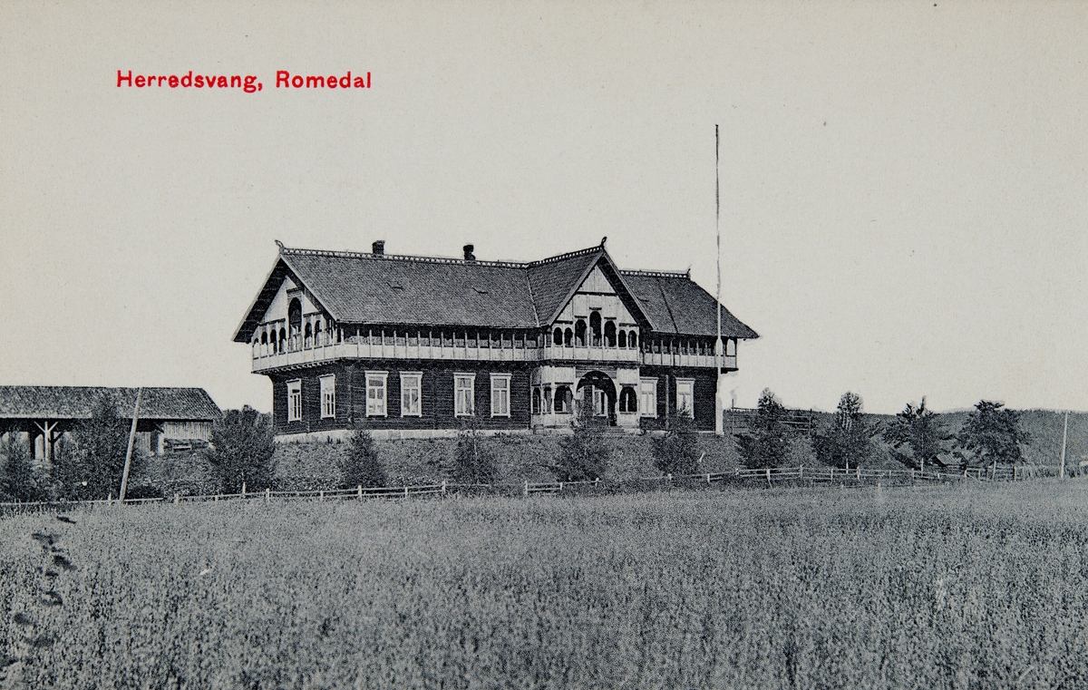 Postkort, Stange, Romedal kommunehus oppført i 1896, kommunelokale fram til 1939, Herredsvang, gjestehus, bygdehus, forsamlingslokale,