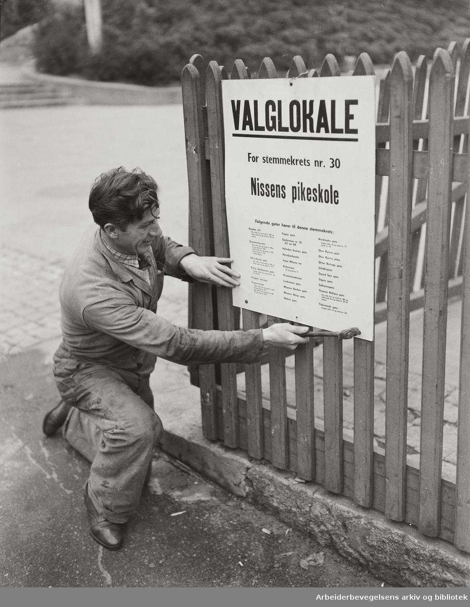 Stortingsvalget 1949. Valglokale på Nissens pikeskole. 10 oktober