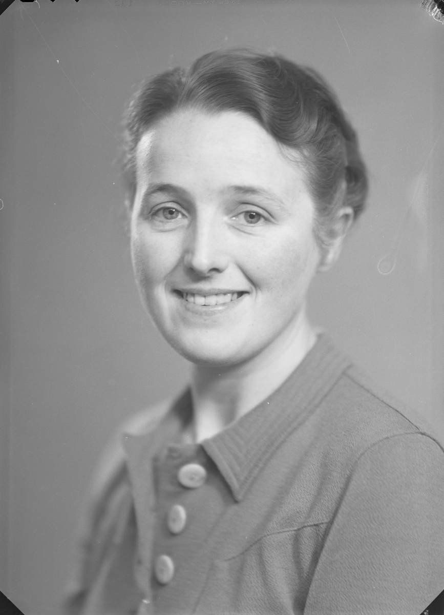 Portrett av Rakel Schrøder.