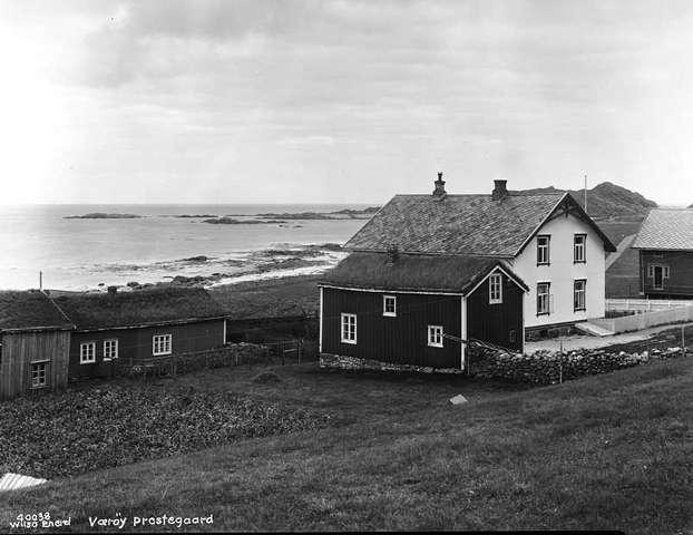 Prot: Værøy prestegaard