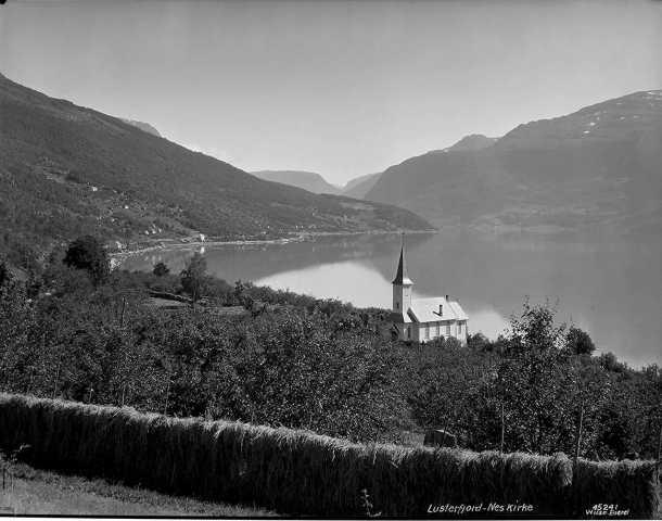 Prot: Lusterfjord Nes kirke