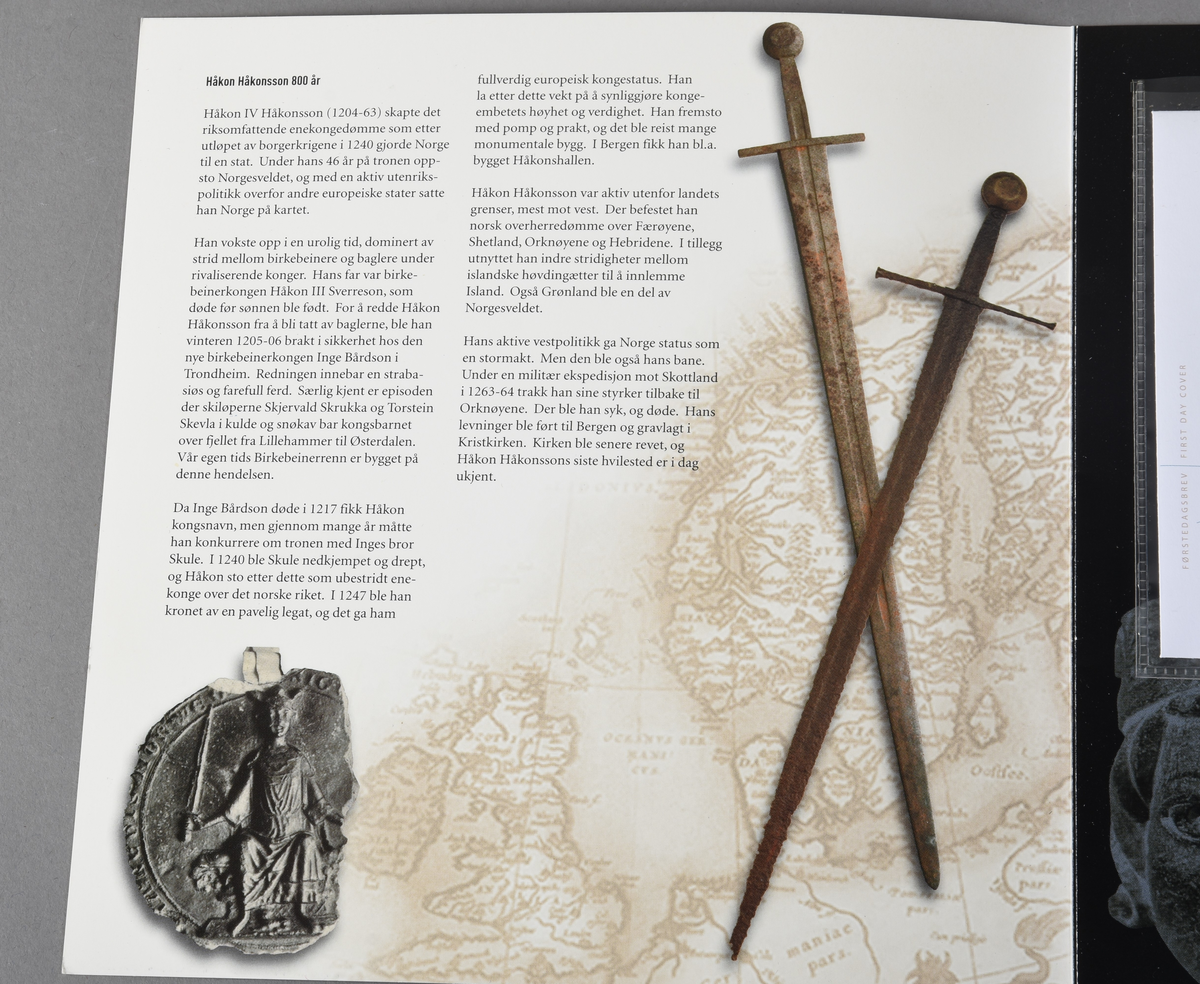 Håkonshallen og sverd på fremsiden, sverd, kart, statue, Leidangen, poststempel, sverd, viking i profil på innsiden,