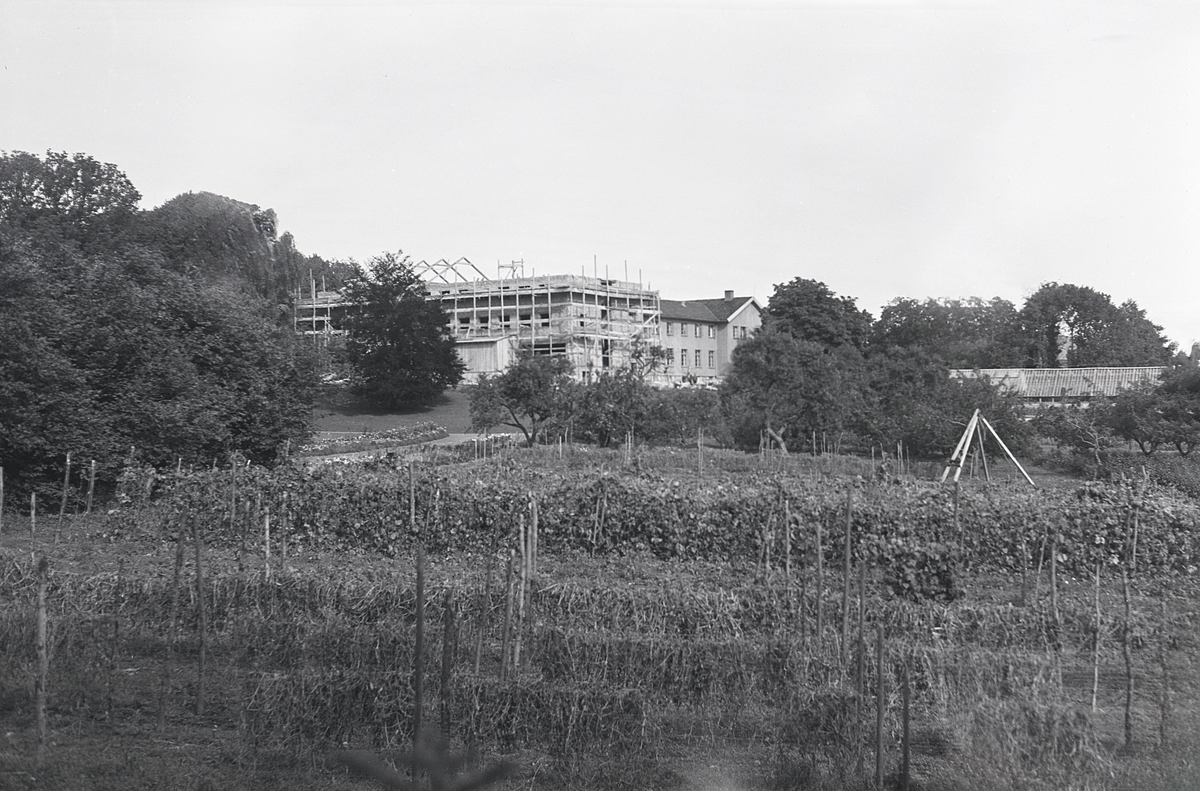 Tomb jordbruksskole i Råde. Stillas, bygging i 1941.