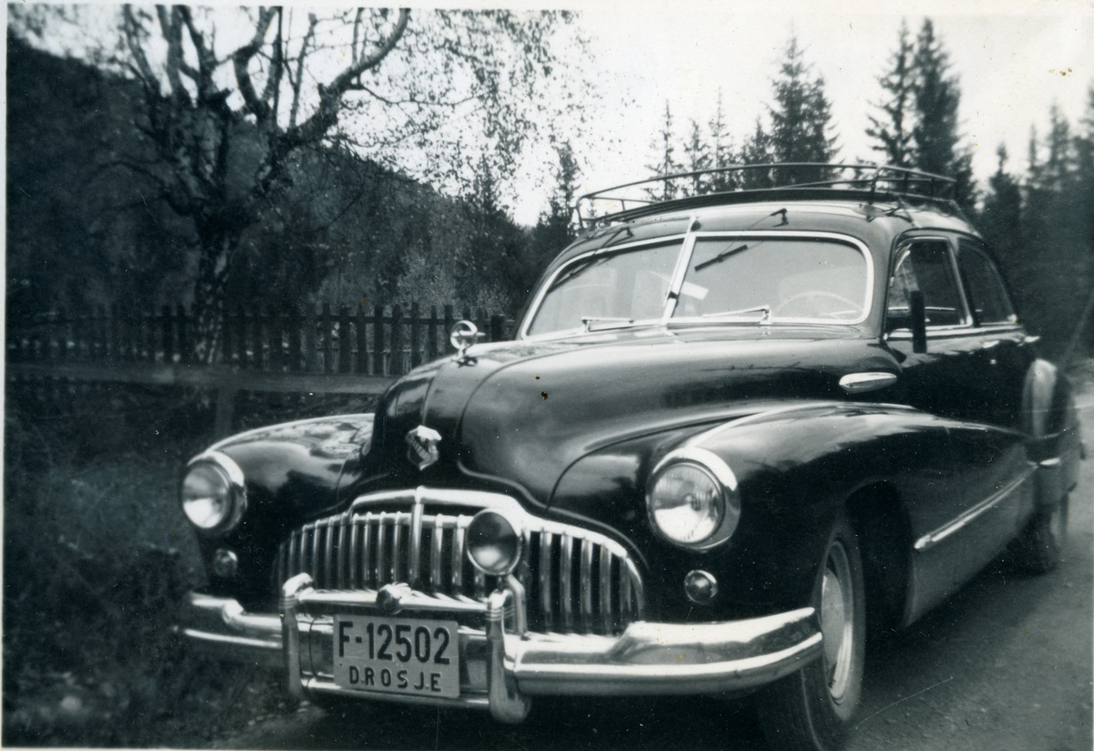 Bil
Buick, 1946 mod. Drosjeeier Erik Persmoen.
