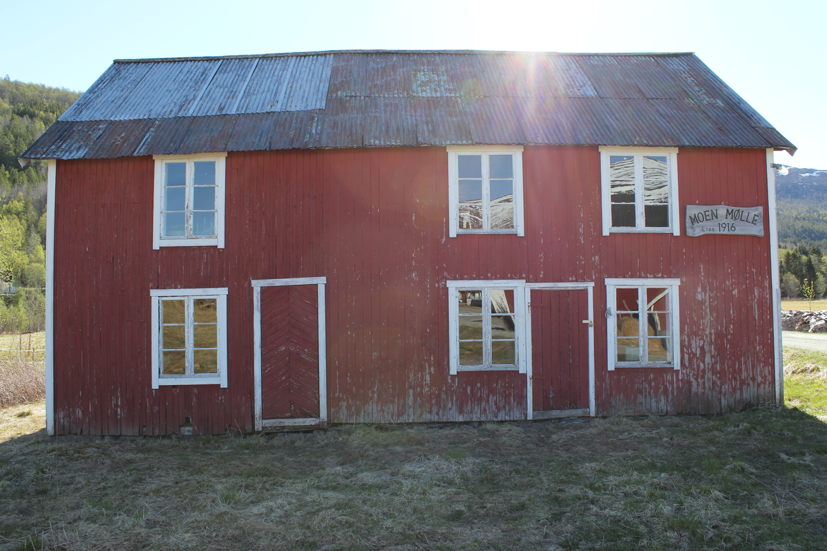 Elektrisk drevet kornmølle bygd av Målselv kommune i 1916.