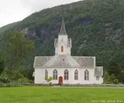 Sira kyrkje, Eresfjord