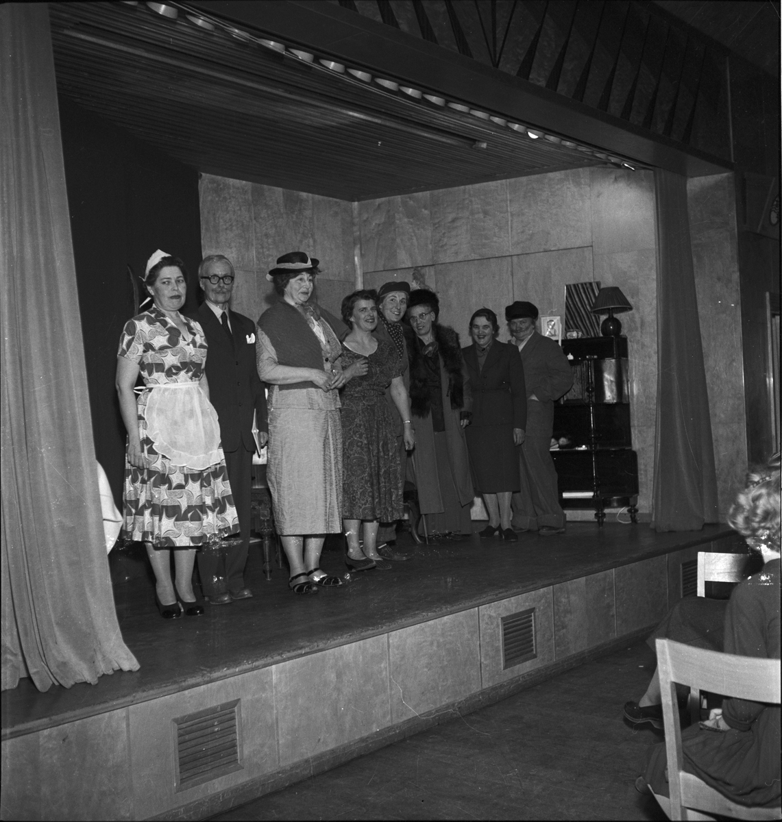 Teaterföreställning, Ekeby, Uppland 1955