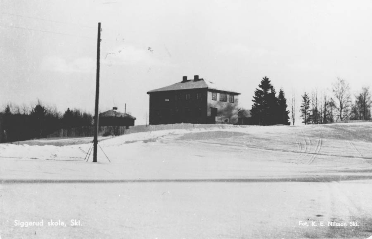 Siggerud skole, bygget av bl.a. Sigurd Bergseng