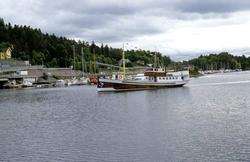 Serie med ulike motiv fra Askerkysten.