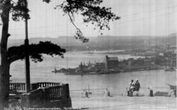 Utsikt fra Ekebergrestauranten. Kristiania.