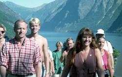 Mardøla, 25-års jubileum,.6-14: Marsj mot Mardalsfossen.