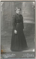 Portrett, Nikoline Iversen