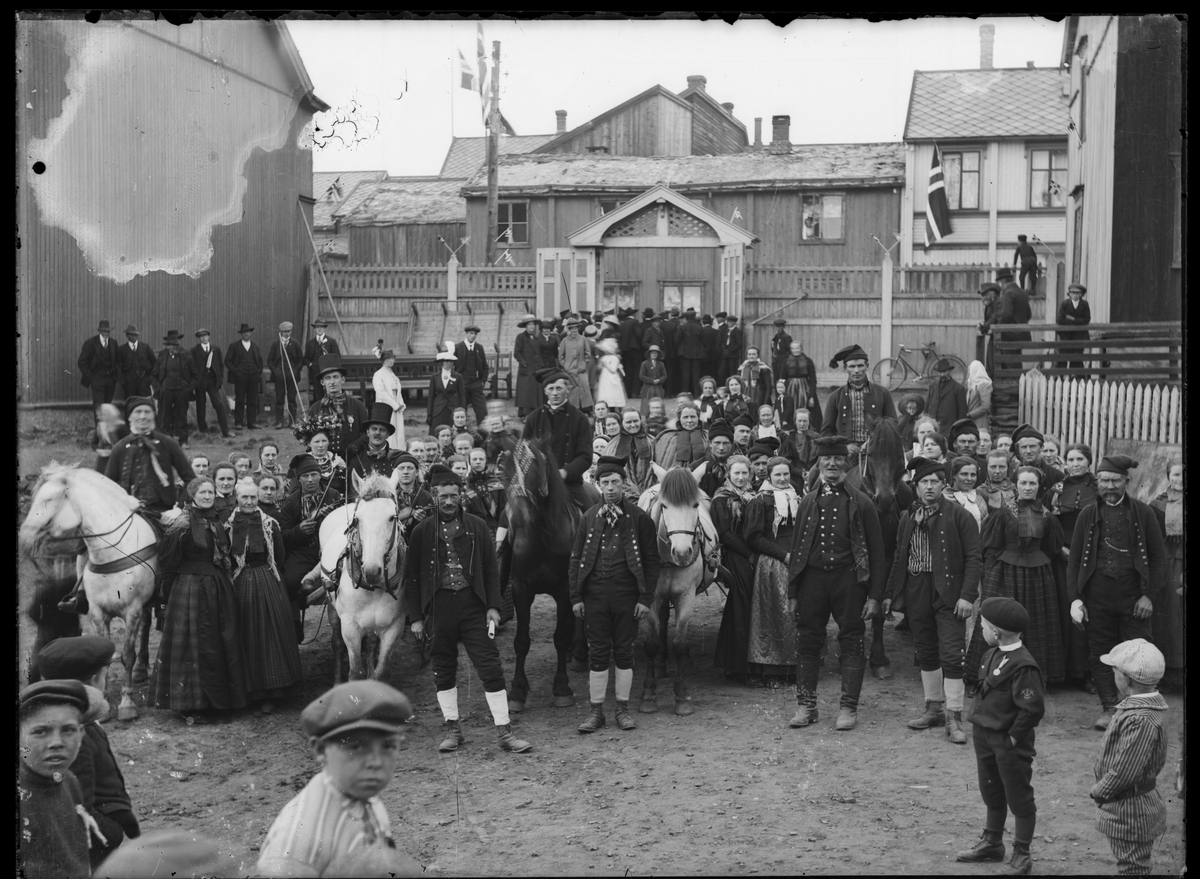 Grunnlovsjubileet i 1914, Røros
