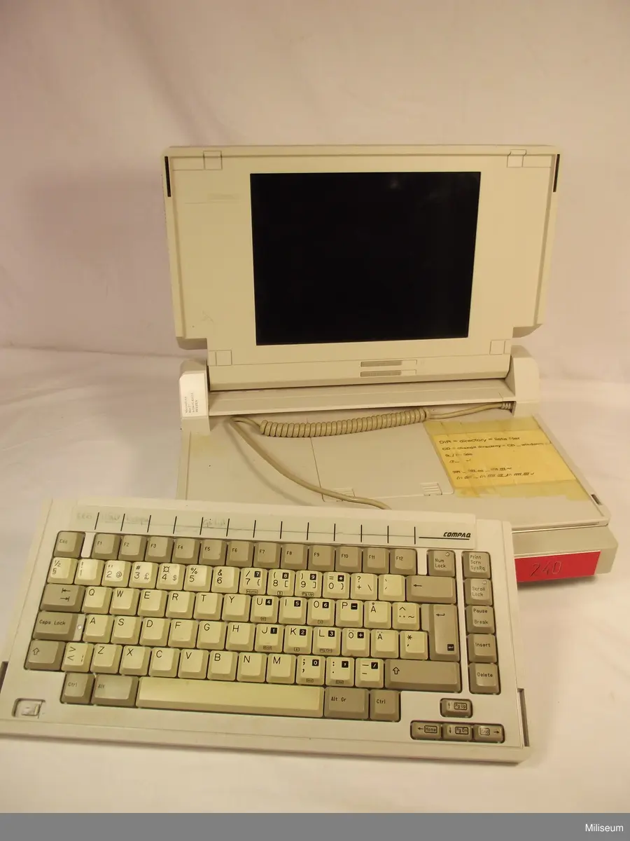 Bärbar dator, Compaq 286 - Miliseum / DigitaltMuseum