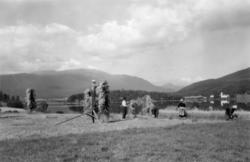 Skurdonn, Krødsherad, Buskerud, med Olberg kirke, Noresund i