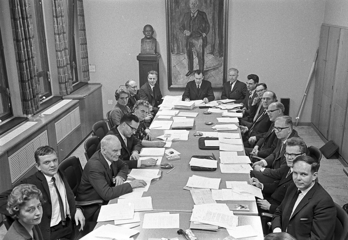Venstre-møte i Stortinget,
Fotografert 1964



