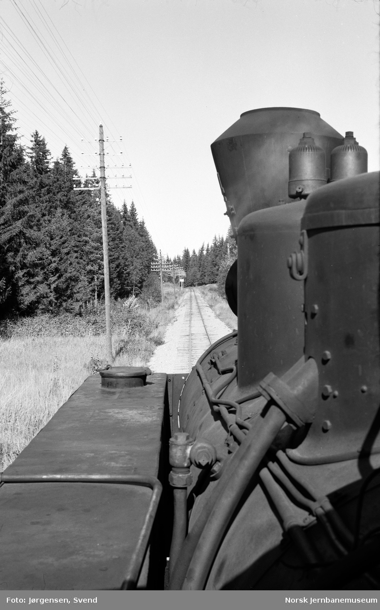 Utsyn fra fyrbøterplassen på damplokomotiv nr. 4 "Setskogen"