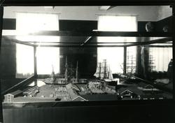 Dioramamodell av Vogt & Holst skipsverft - Norsk Sjøfartsmus