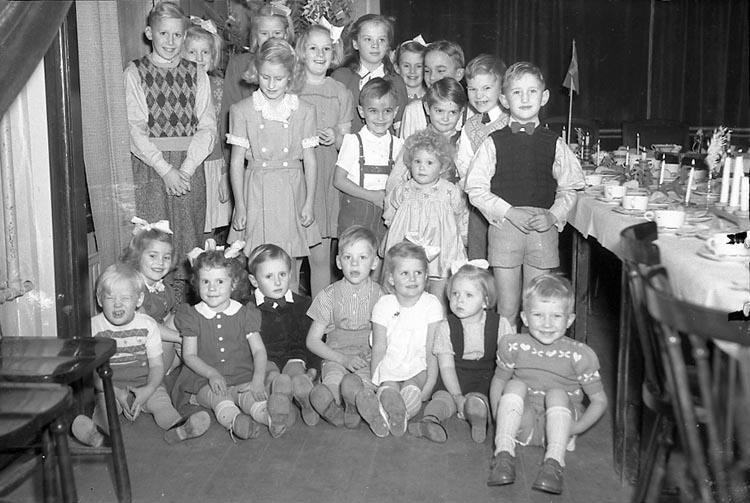 Enligt notering: "Barnfest å Hantverksför. 15/1 1948".