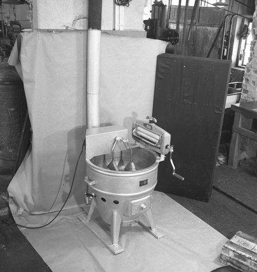 Text till bilden: "ARO" Tvättmaskin. 1940.02.22".