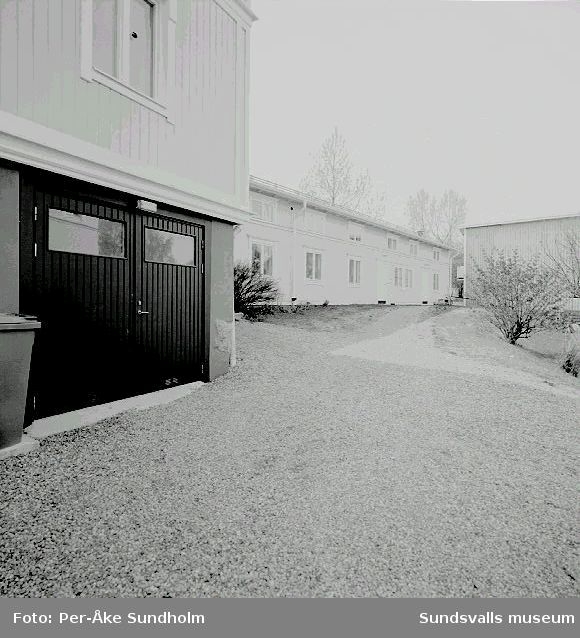Flerbostadshus, gårdshus och garage:04 Flerbostadshus05 Gårdshus och garage