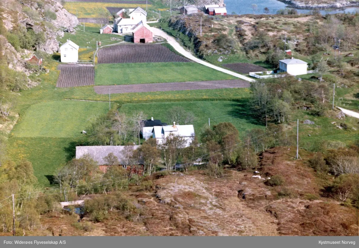 Flyfoto over Lysøya i Vikna kommune
