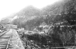 "Vemork. Jernbanen".