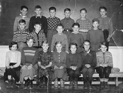 Gruppebilete, klassebilete,  Tyssedal skole, 18
