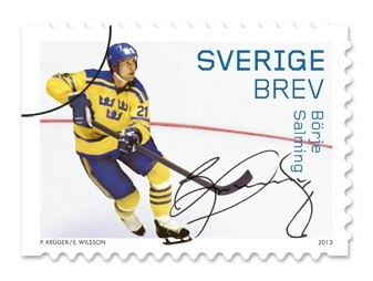 Ett frimärke med ishockeyspelaren Börje Salming. Ett självhäftande frimärke i häfte om tio frimärken, i fyra olika motiv. 
Valör inrikes brev, 6 kr.