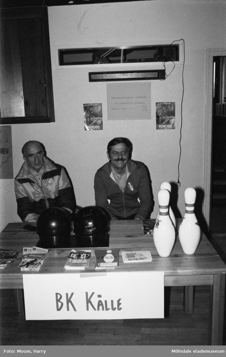 Föreningarnas dag på Almåsgården i Lindome, år 1983. Bowlingklubben BK Kålle.

För mer information om bilden se under tilläggsinformation.