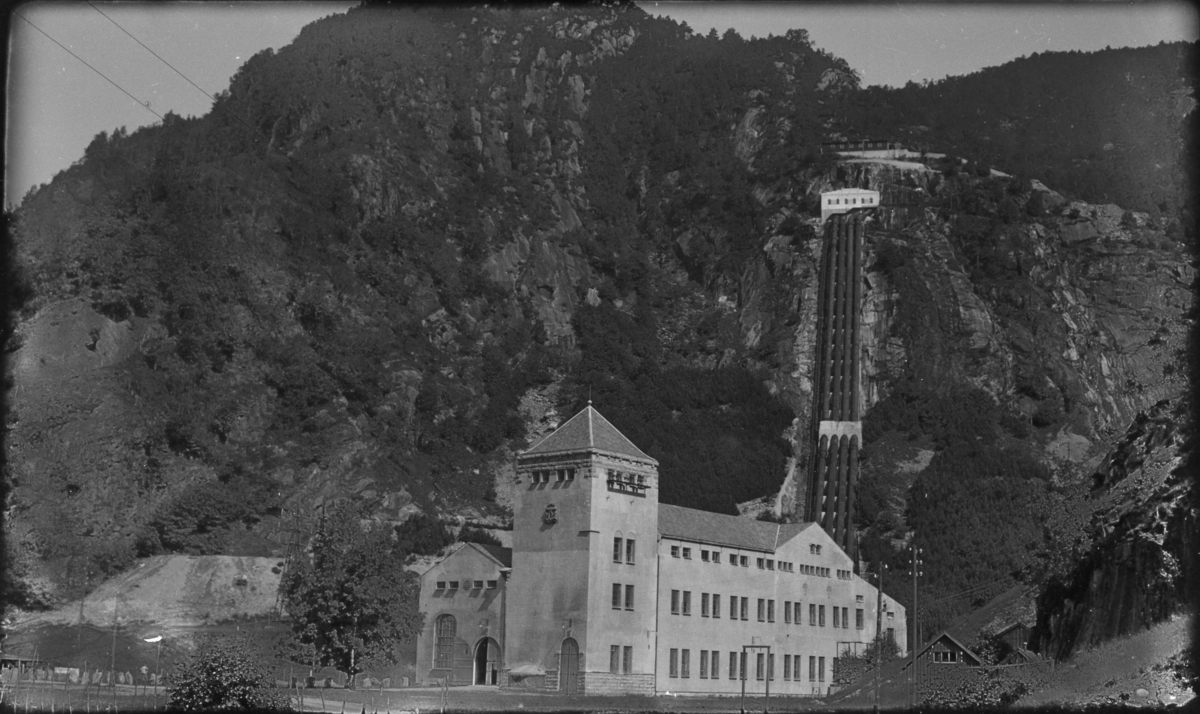 Foto fra anlegget 1926. Bergen kommunale elektrisitetsverk