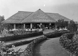 8764. Børresen-Skrefsruds hus. Santalistan.