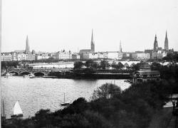 Hamburg, Jungfernstieg med Alsterdamm og Lombardsbrücke