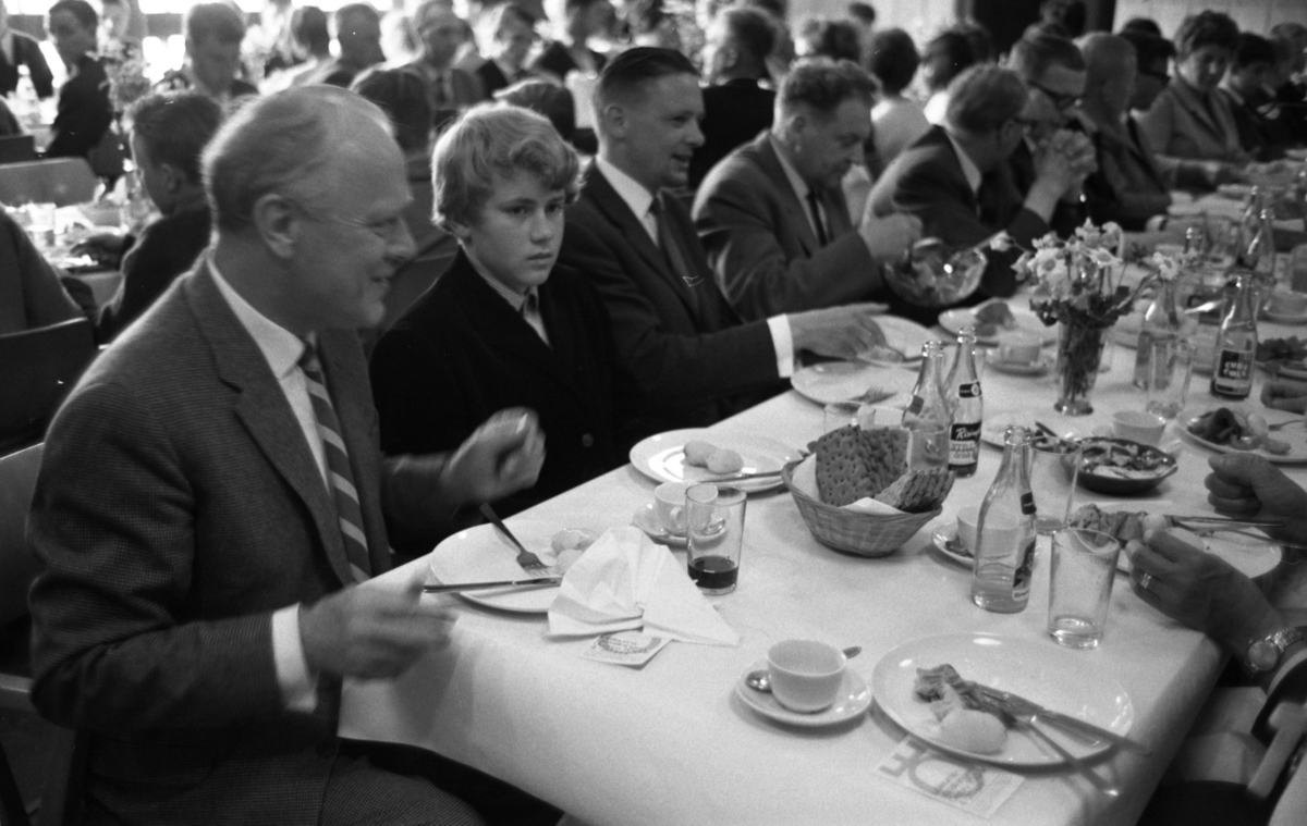 70 talets måltid, sommar fam. 16 juni 1965