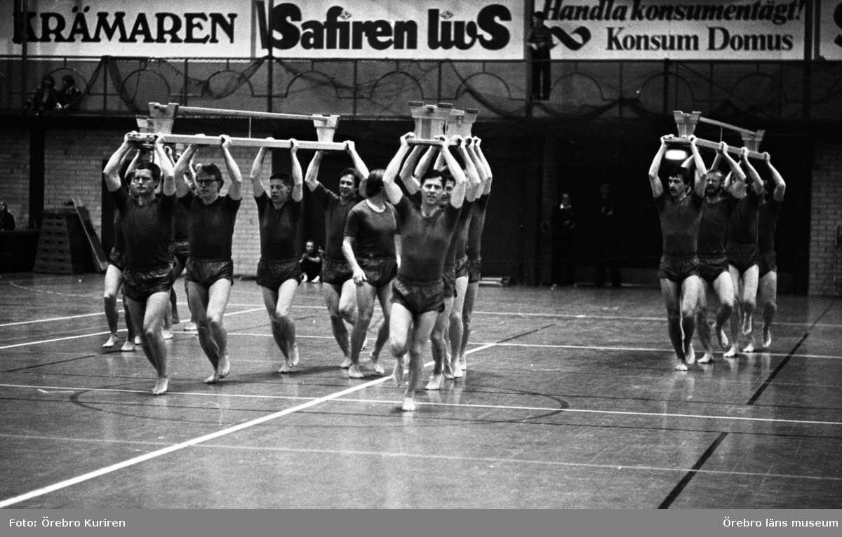 Gymnastik 31 mars 1980.
Gymnastikföreningen Kents Gubbars uppvisningsprogram som man kallade för Bänkprogrammet. Ledaren var Kent Fromell.