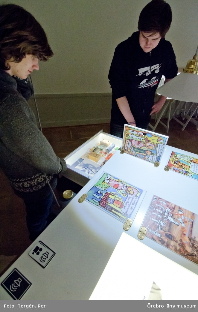 Program med Henrik Sannerstedt vid utställningen "Omänskligt" på Örebro läns museum, 28/1 - 20/5 2012.