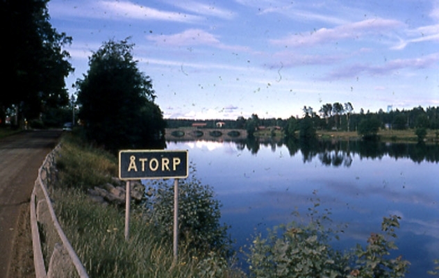 Bron vid Nysund från Åtorp, sjö märke, 1968-07-14.