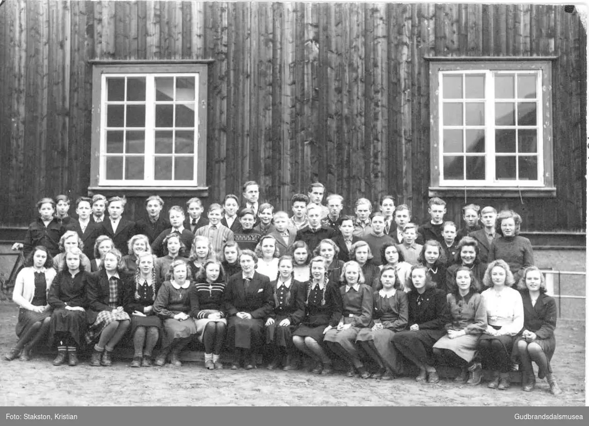 Framhaldsskule for Lom og Skjåk 1946-1947. Siste året Lom og Skjåk var saman om framhaldsskule