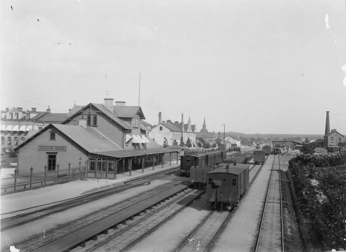 Centraljärnvägsstationen i Eskilstuna, 1900.