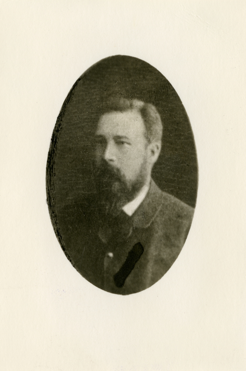Porträtt av Karl Ludvig Abdon Törnqvist, ingenjör vid Branobel i Baku.