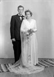 Jon Løfald med brud