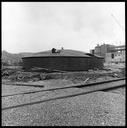 NaOH-tank på 2000 m3 under konstruksjon.