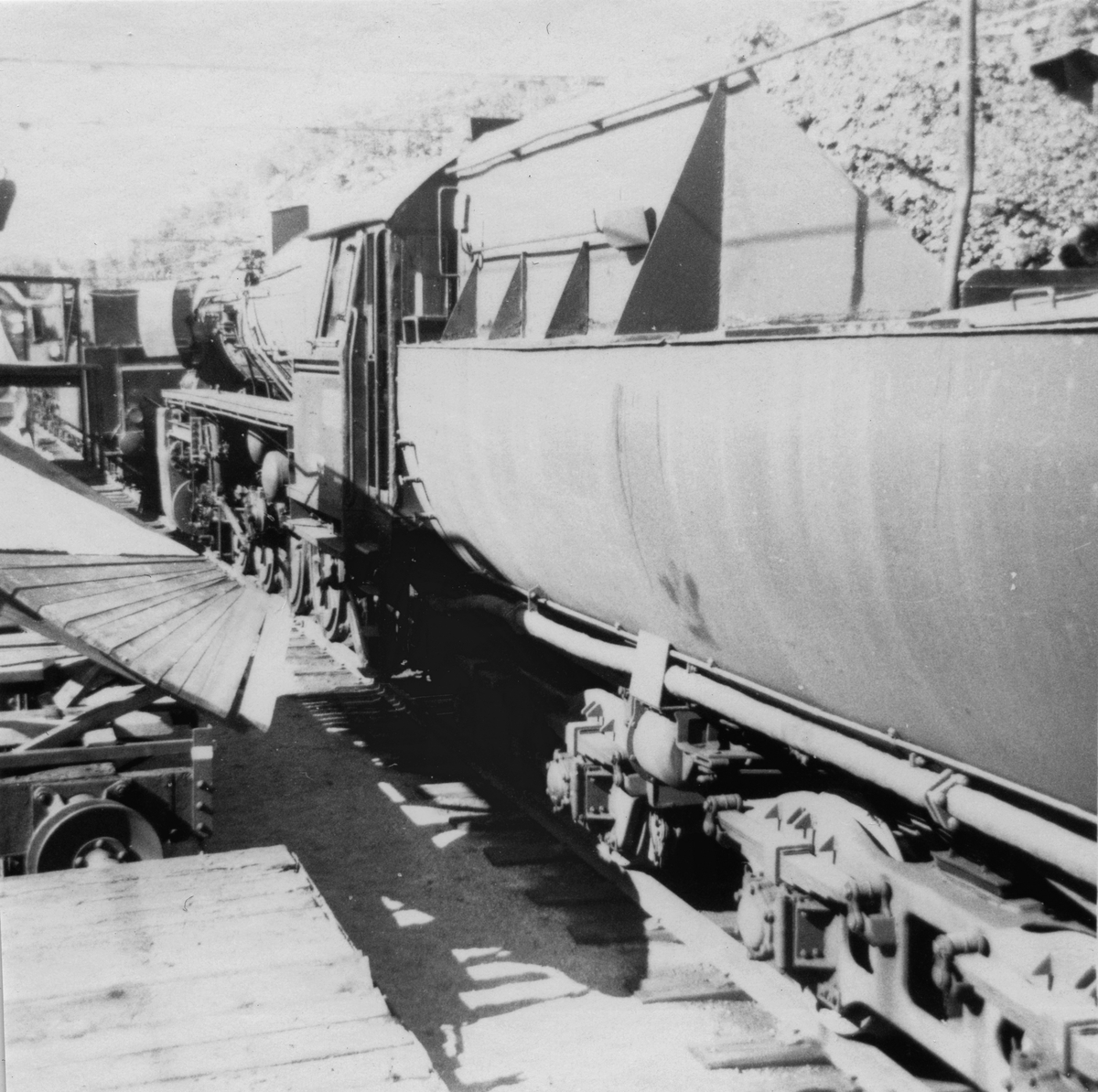 "Stortysker", damplokomotiv type 63a nr. 4836, hensatt på Krossen ved Kristiansand. Lokomotivet ble formelt utrangert i 1970.