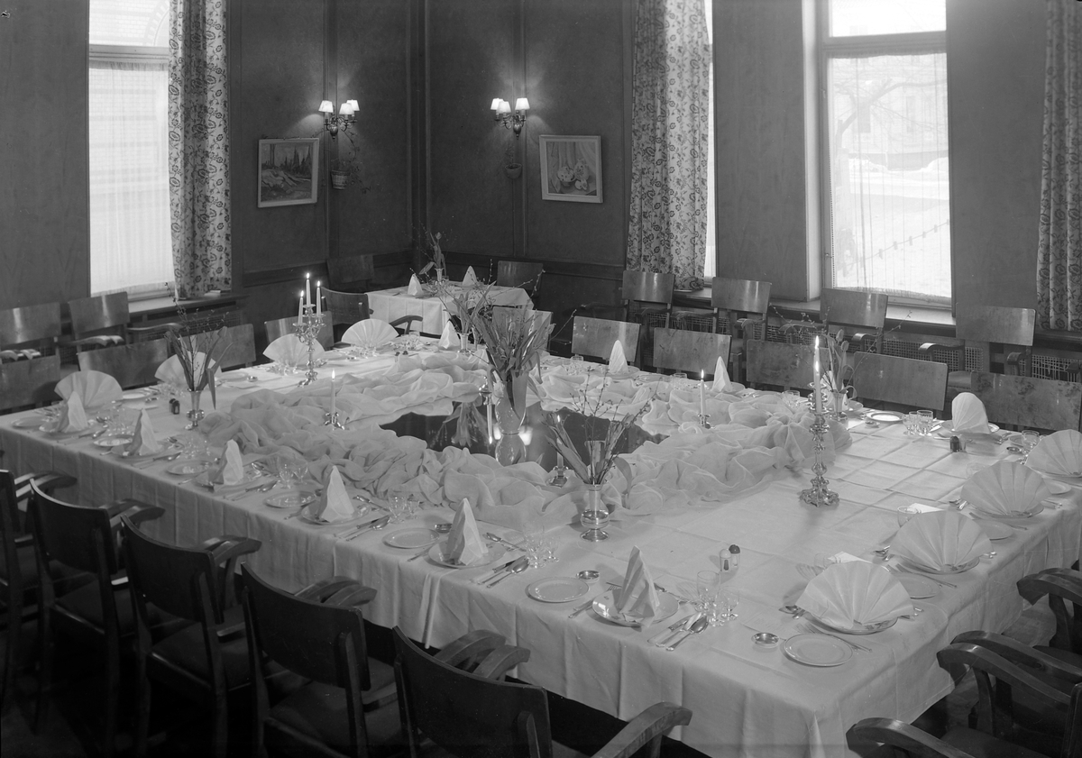 Kelnerforeningen, kurs