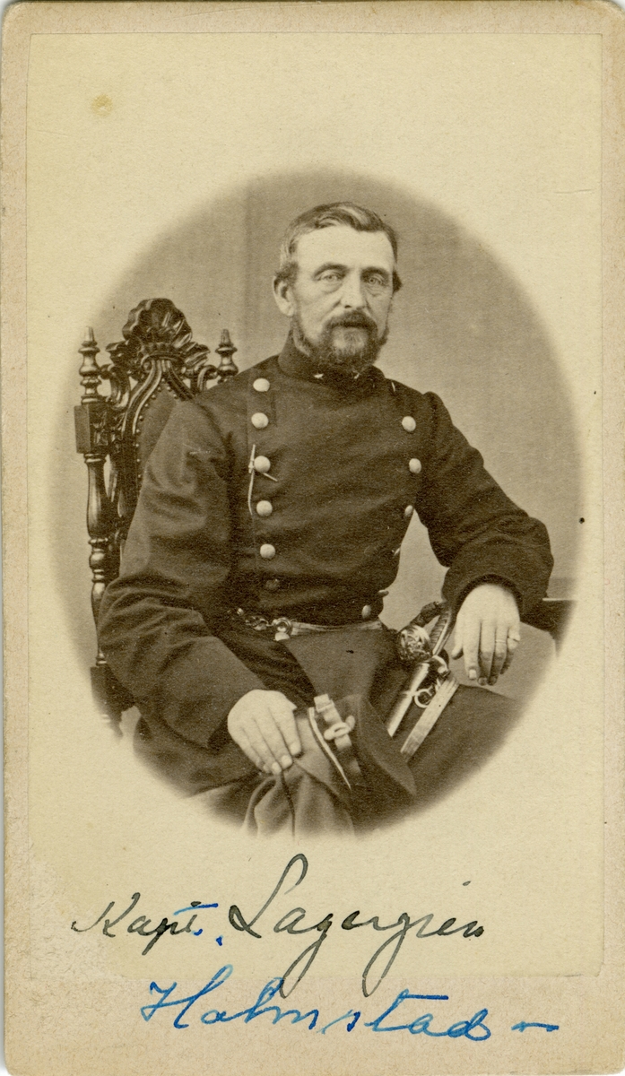 Porträtt av Josef August Samuel Lagergren, officer vid Hallands infanteribataljon I 28.